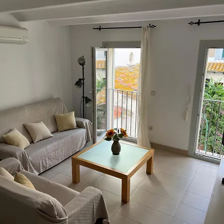 Apartament A La Vora Del Mar